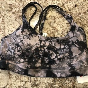 Lululemon Energy bra to dye for nwt